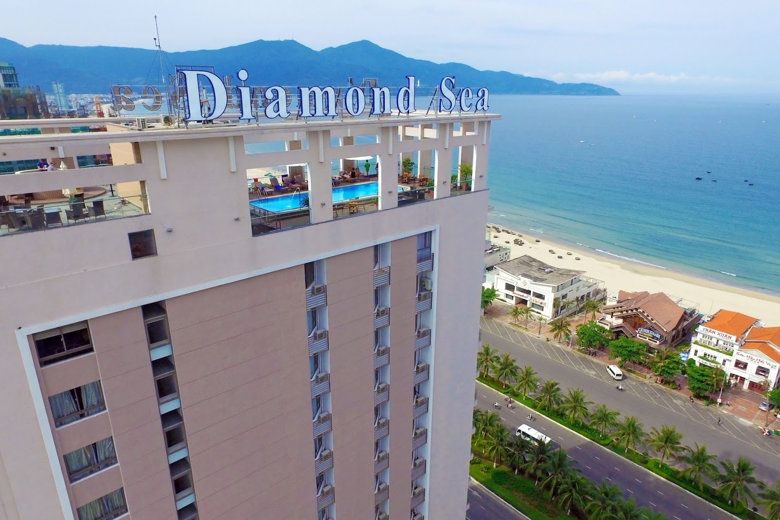 Khách Sạn Diamond Sea